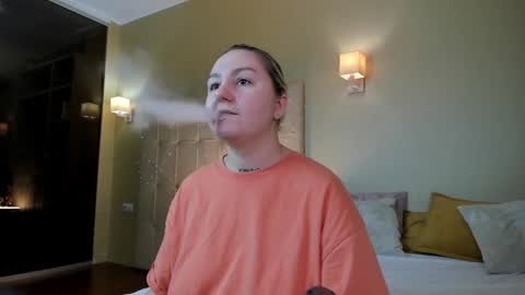 Debbie Mon Tue Fri Sun Sat GMT 3 1000am - 0400pm  online show from 12/24/24, 07:00