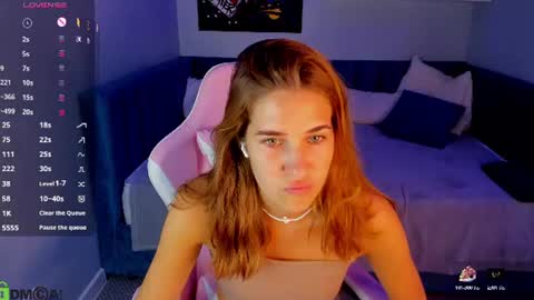 Snapshot of debbie_wools chatting on 06/28/26, 10:38 Jennifer online show from 06/28/26, 10:38