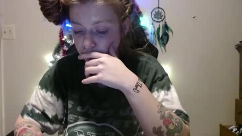 Snapshot of debbieafterhours69 chatting on 12/17/24, 05:18 DEBBIE online show from 12/17/24, 05:18