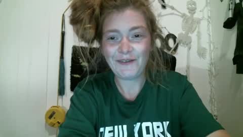 Snapshot of debbieafterhours69 chatting on 10/05/25, 09:29 DEBBIE online show from 10/05/25, 09:29