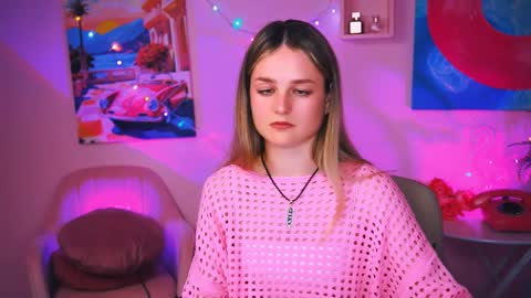 Snapshot of deboralarson chatting on 12/13/24, 07:25 Debora online show from 12/13/24, 07:25