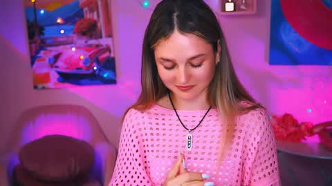 Snapshot of deboralarson chatting on 12/13/24, 01:33 Debora online show from 12/13/24, 01:33