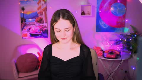 Snapshot of deboralarson chatting on 02/01/25, 05:37 Debora online show from 02/01/25, 05:37