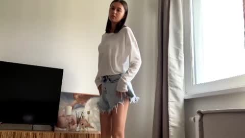 Nicole online show from 07/02/26, 06:30