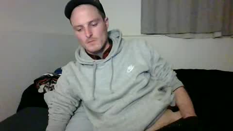 Dee4dayz online show from 04/19/26, 03:06