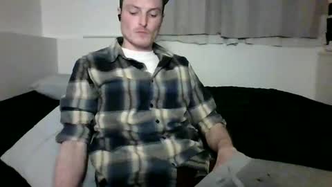 Dee4dayz online show from 05/06/26, 03:46