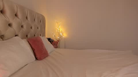 Denise online show from 12/22/24, 11:00