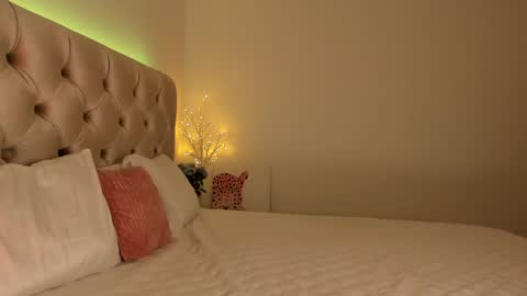 Denise online show from 02/14/25, 07:12