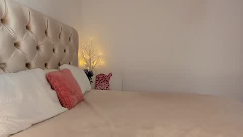 Denise online show from 03/07/25, 02:23