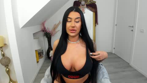 Deea online show from 02/01/26, 04:38