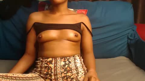 Dee online show from 02/10/26, 07:40