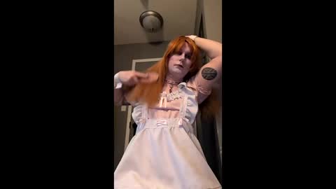 deedeequeen420 online show from 02/25/26, 08:29