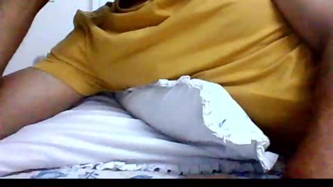 sandy4umylove2014 online show from 10/29/25, 02:52