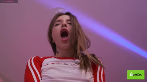 Eva online show from 02/12/25, 11:29