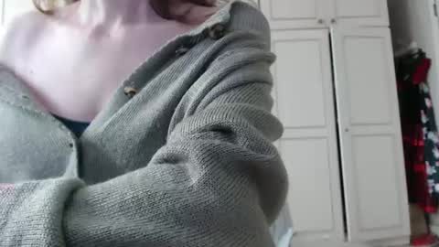 KamiDevi online show from 02/26/25, 02:36