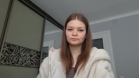 Snapshot of deettabinker chatting on 02/26/26, 11:42 Camila online show from 02/26/26, 11:42