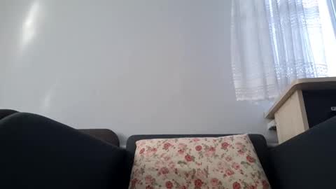 Snapshot of deettabinker chatting on 03/09/26, 08:07 Camila online show from 03/09/26, 08:07