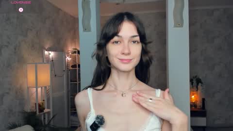 Amy online show from 11/07/25, 07:36