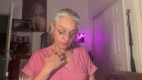 Tori online show from 10/14/25, 02:56