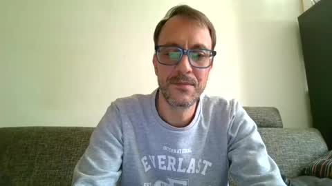 Snapshot of degrandis chatting on 06/11/26, 12:47 Luka Magic online show from 06/11/26, 12:47