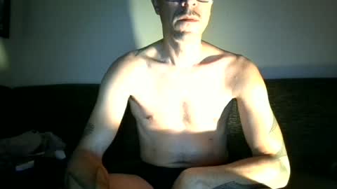 Snapshot of degrandis chatting on 07/05/26, 12:01 Luka Magic online show from 07/05/26, 12:01