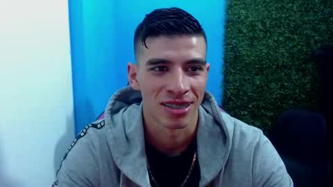 Snapshot of deiby_baby chatting on 12/07/24, 06:15 DEIBY online show from 12/07/24, 06:15