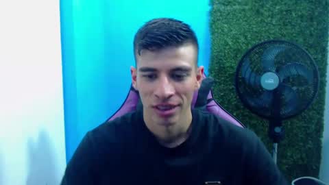 Snapshot of deiby_baby chatting on 12/28/24, 08:47 DEIBY online show from 12/28/24, 08:47