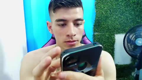 Snapshot of deiby_baby chatting on 01/27/25, 10:16 DEIBY online show from 01/27/25, 10:16