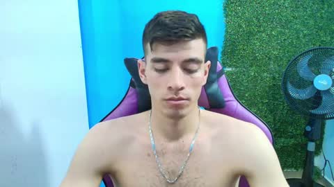 Snapshot of deiby_baby chatting on 02/01/25, 01:12 DEIBY online show from 02/01/25, 01:12