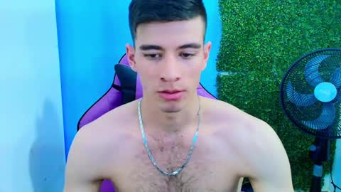 Snapshot of deiby_baby chatting on 02/19/25, 05:05 DEIBY online show from 02/19/25, 05:05