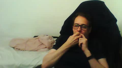 deimosmad online show from 12/20/25, 06:15