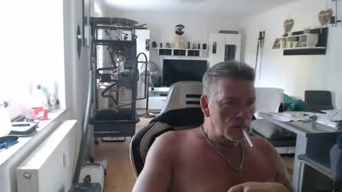 Snapshot of deinprinz2312 chatting on 07/12/26, 10:39 deinprinz2312 online show from 07/12/26, 10:39