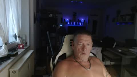 Snapshot of deinprinz2312 chatting on 07/17/26, 04:08 deinprinz2312 online show from 07/17/26, 04:08