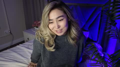 sexy bimbo little kitty asian misstress quen princes sexy girl you can just call me pleasure online show from 12/07/24, 11:51