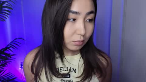 sexy bimbo little kitty asian misstress quen princes sexy girl you can just call me pleasure online show from 12/17/24, 06:35