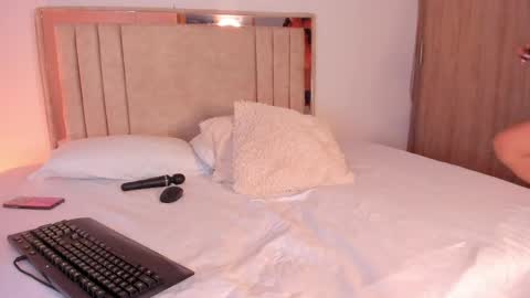 Ricarda online show from 06/05/26, 08:25