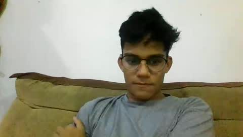 deivi_colins online show from 10/19/25, 06:47