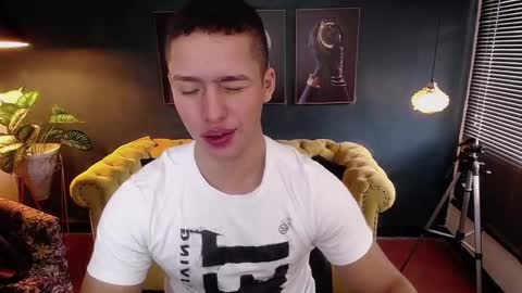 Snapshot of deivid_parker chatting on 09/19/25, 01:45 Deivid online show from 09/19/25, 01:45