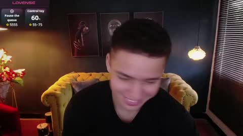 Snapshot of deivid_parker chatting on 05/18/26, 01:28 Deivid online show from 05/18/26, 01:28