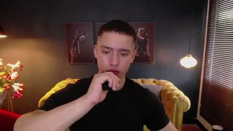 Snapshot of deivid_parker chatting on 06/19/26, 01:37 Deivid online show from 06/19/26, 01:37
