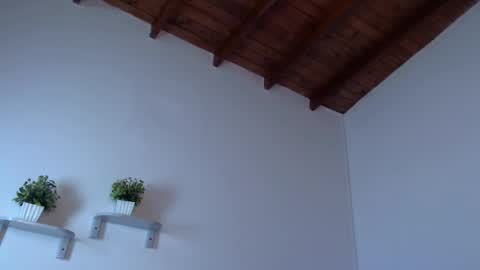  DEIVY  online show from 02/21/26, 10:00