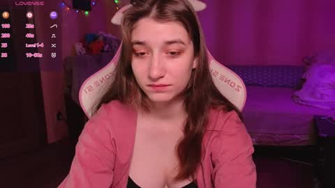 Snapshot of deizysweet chatting on 12/19/24, 08:23 Princess Potato online show from 12/19/24, 08:23