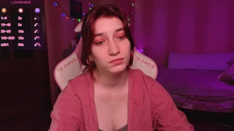 Snapshot of deizysweet chatting on 12/25/24, 07:57 Princess Potato online show from 12/25/24, 07:57