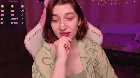 Snapshot of deizysweet chatting on 01/10/25, 05:37 Princess Potato online show from 01/10/25, 05:37