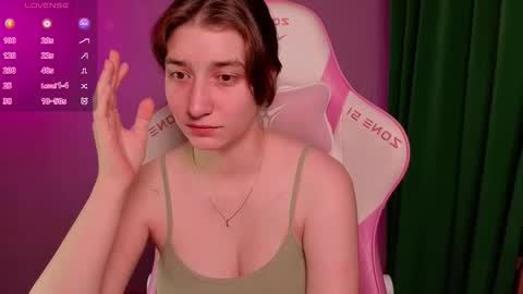 Snapshot of deizysweet chatting on 10/24/25, 05:26 Princess Potato online show from 10/24/25, 05:26