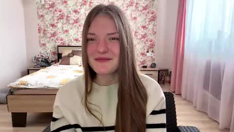 Snapshot of dejameneal chatting on 02/08/26, 08:18 Mila online show from 02/08/26, 08:18