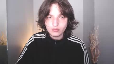 Alex online show from 07/12/26, 01:57