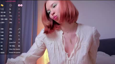 Lana online show from 04/24/26, 08:44