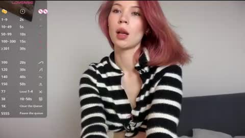 Lana online show from 06/17/26, 01:56