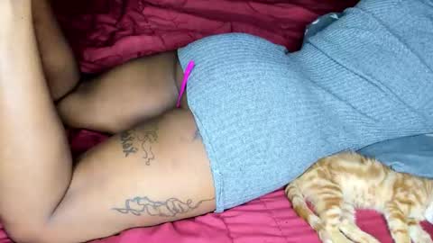 deli_la online show from 12/13/25, 07:53